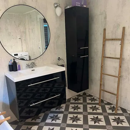 Overnatting, Frittliggende Og Fredelig Holiday home